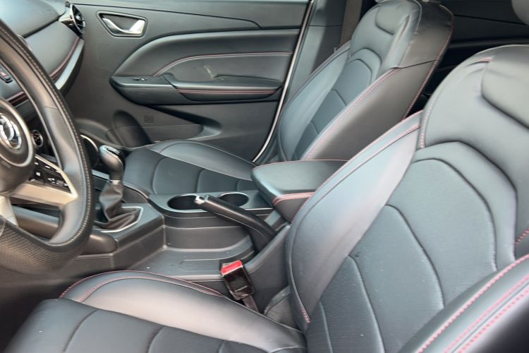 Used Dongfeng Fengon 500 2022 1.5L Manual Enjoyment Model
