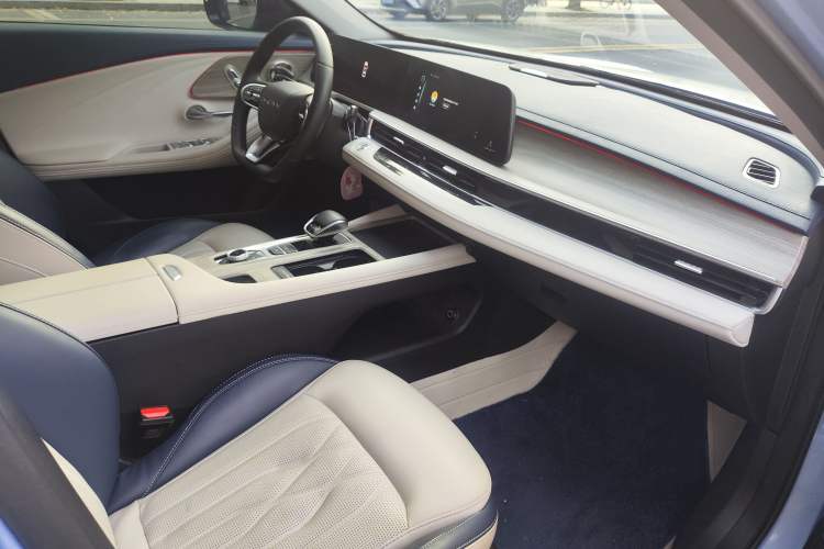 Used Chery Arrizo 8 2022 1.6T DCT Elite Interior 5