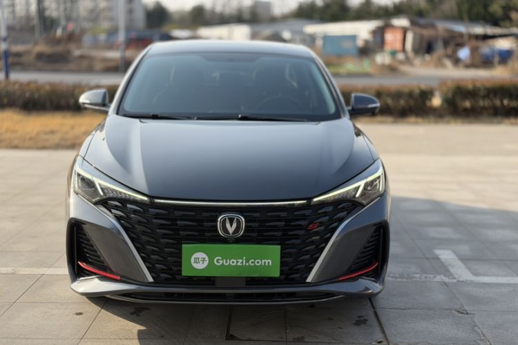 Used CHANGAN Eado 2023 Changan Edition PLUS Blue Whale NE 1.4T GDI DCT Prestige Version
