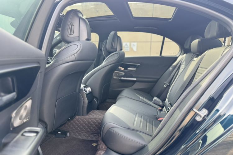 Used Mercedes-Benz C-Class 2024 Restyled C-Class 260 L Sport Edition Interior 3