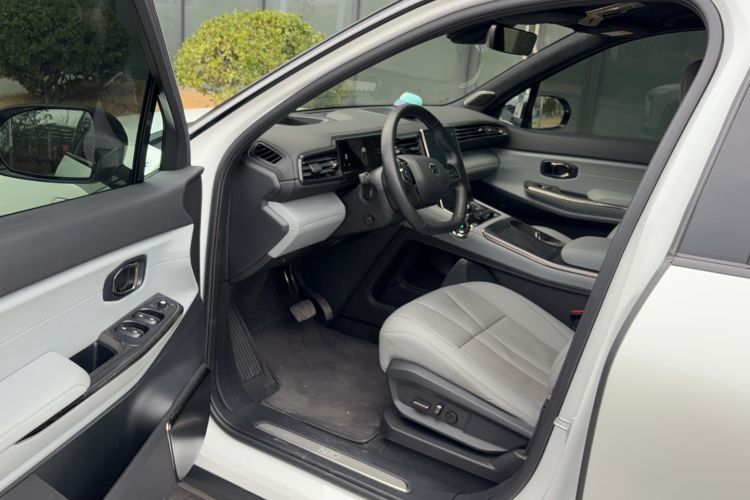 Used Nio ES8 2020 415 km Range 6-Seater Version
