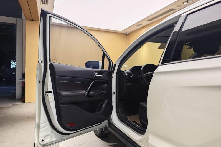 Used GAC Trumpchi GS4 2019 270T Automatic Two-Wheel Drive Elite Edition Exterior 5