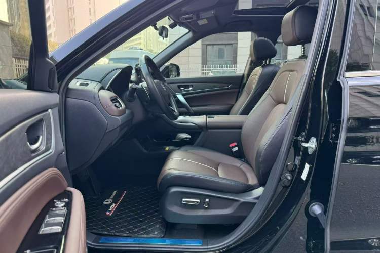 Used Honda UR-V 2024 370TURBO Two-Wheel-Drive Luxury Edition