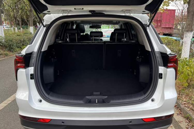 Used Changan CS75 PLUS 2021 1.5T Manual Luxury Version
