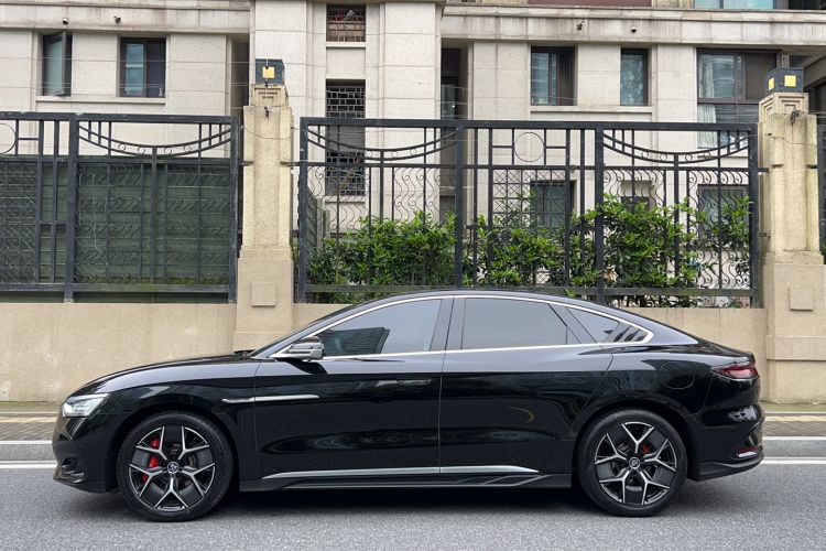 Used BYD Han 2024 DM-i Glory Edition 200KM Flagship Model Exterior 3