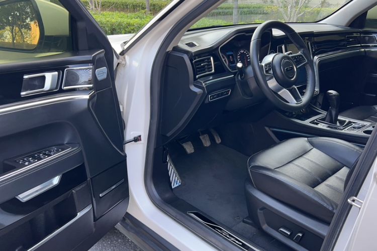 Used Zotye T700 2017 1.8T Manual Luxury Model