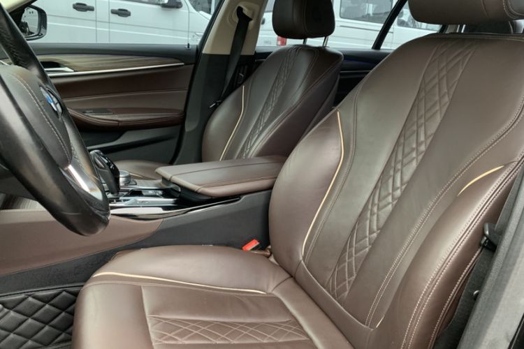 Used BMW 5 Series New Energy 2019 530Le Luxury Package Left Front Seat