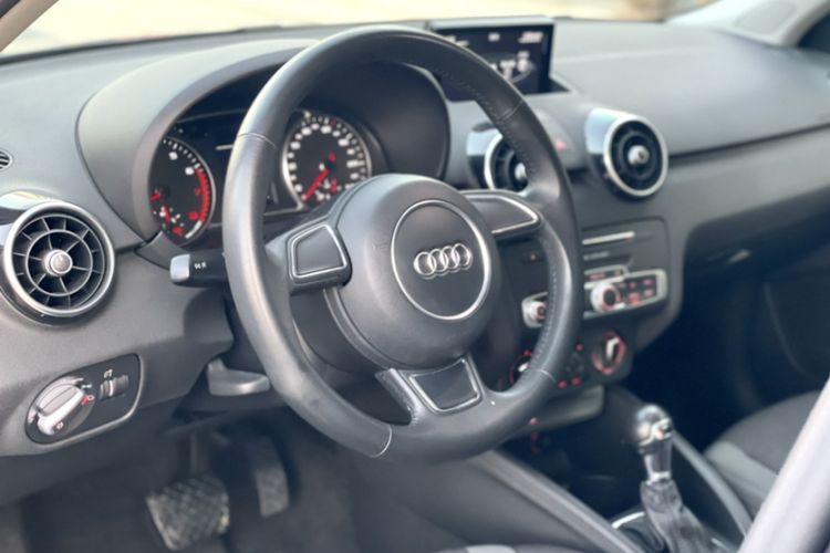 Used Audi A1 2016 30 TFSI Sportback Design Fashion Edition
