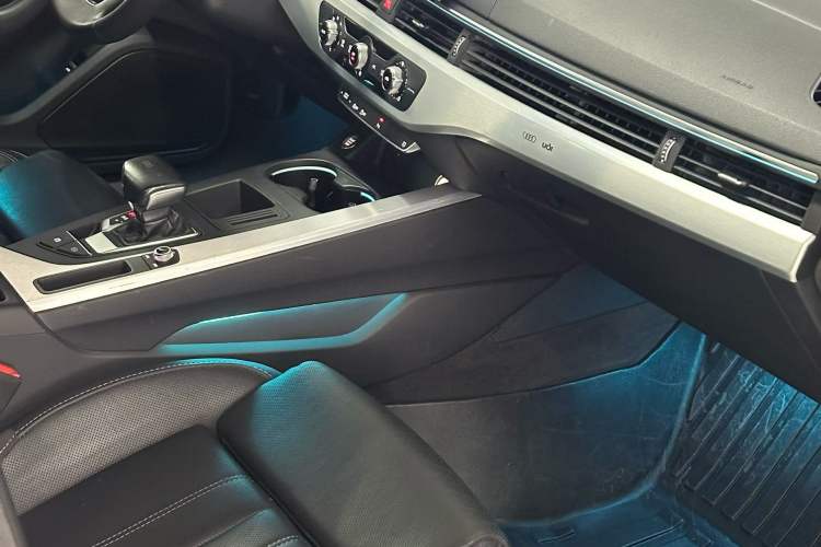 Used Audi A4L 2022 40 TFSI Fashion Dynamic Model Exterior 5