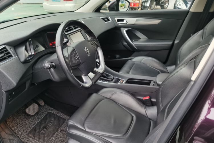 Used DS 5LS 2014 1.6T Elegant Version THP160