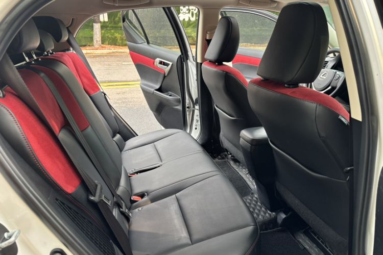 Used Lexus CT 2017 CT200h Comfort Edition Monochrome China V Standard