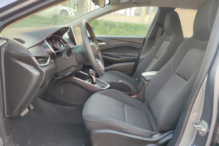 Used Chevrolet Cavalier 2020 325T Automatic Enjoyment Edition
