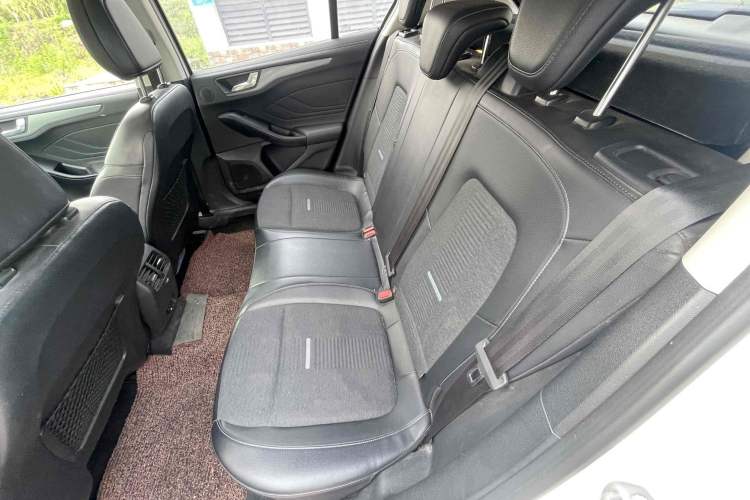 Used Ford Focus Active 2021 EcoBoost 180 Automatic Trendy Model