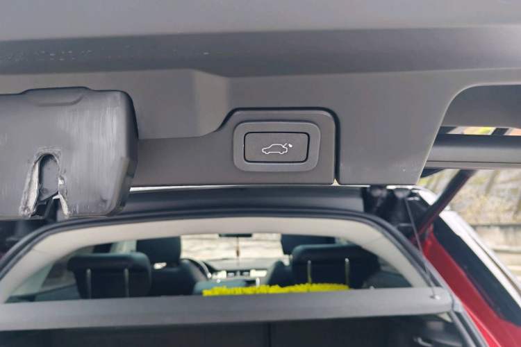 Used Land Rover Range Evoque 2018 240 PS SE Smart Brilliance Edition