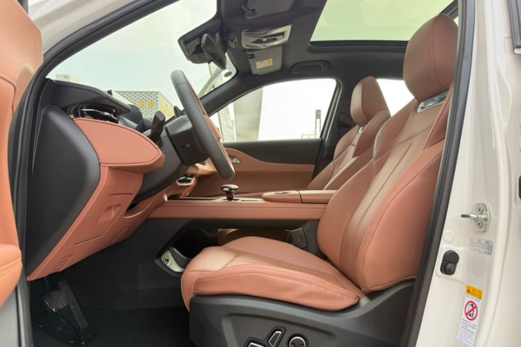 Used Changan UNI-Z 2025 1.5T Premium Edition
