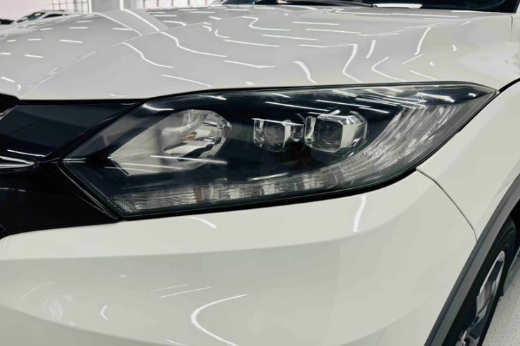 Used Honda Vezel 2017 1.8L CVT Front-Wheel Drive Pioneer Edition Left Front Headlight