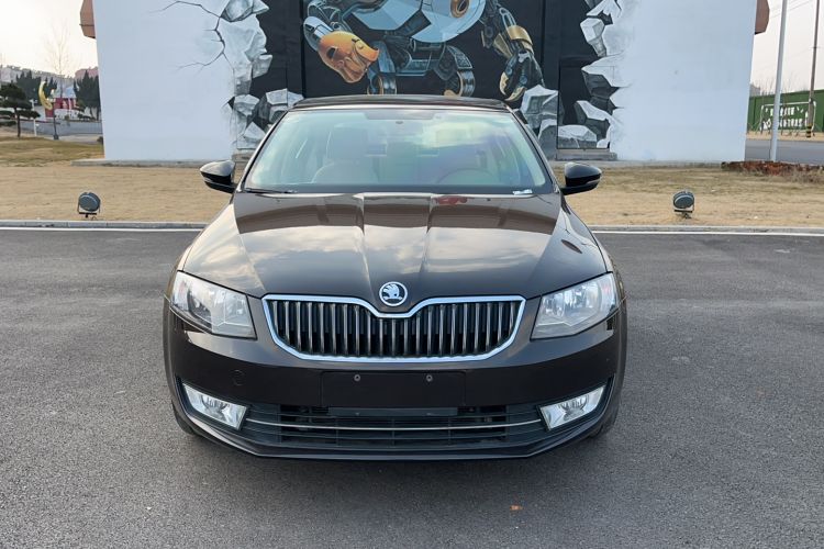 Used Skoda Octavia 2016 1.6L Automatic Smart Drive Edition