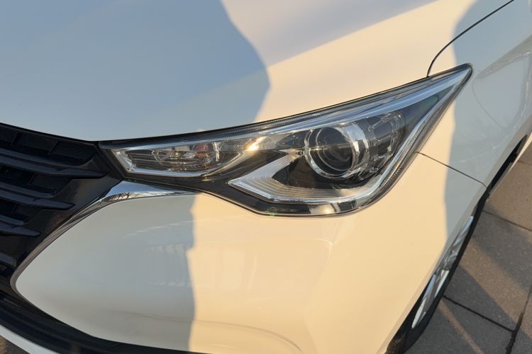 Used CHANGAN Alsvin 2019 1.4L Manual Comfort Edition China VI Standard