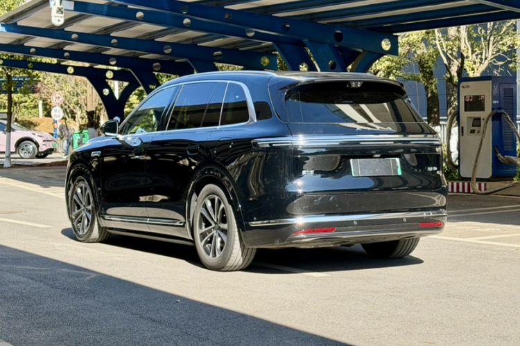 Used Hima AITO M7 2026 Model Range-Extending Ultra All-Wheel Drive 5-Seater Version
