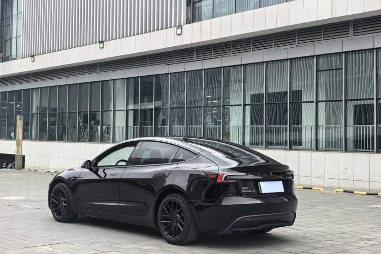 Used Tesla Model 3 2023 Rear-Wheel-Drive Version