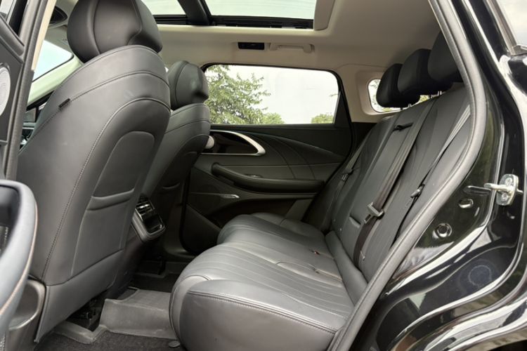 Used EXEED Lingyun 2025 300T Two-Wheel Drive Starry Edition