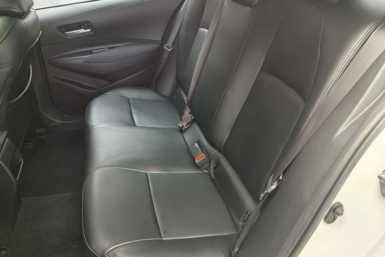 Used Toyota Corolla 2021 1.2T S-CVT Elite Edition Interior 3