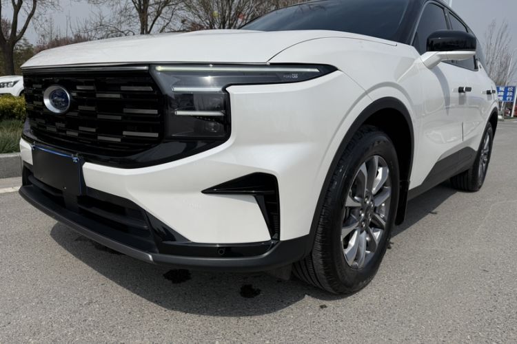 Used Ford Edge 2023 Ford Explorer L 2.0T EcoBoost Two-Wheel Drive 7-Seater Luxury Model
