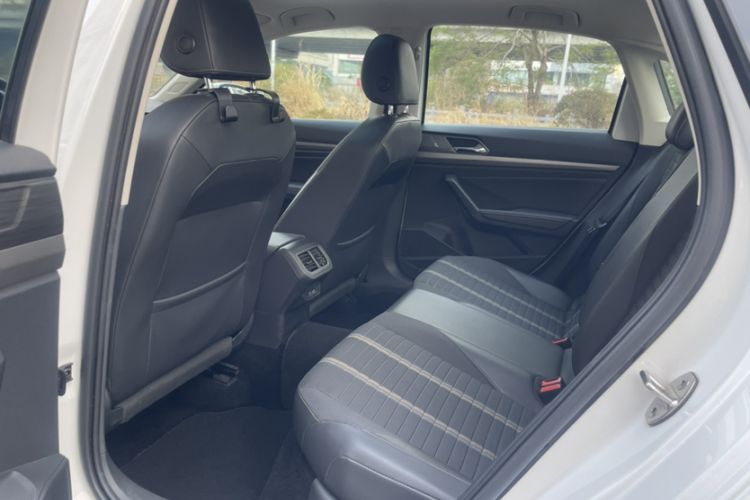 Used Volkswagen Lavida 2021 1.5L Automatic Vision Edition
