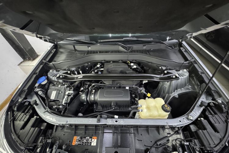 Used Ford Explorer 2023 EcoBoost 285 4x4 ST-LINE 6-Seater