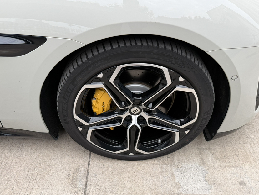 Xiaomi Auto SU7 2024 Four-Wheel Drive Ultra-Long Range Advanced Intelligent Driving Max Edition — снимка 17