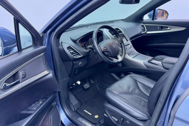 Used Lincoln MKX 2018 2.0T Two-Wheel Drive Deluxe Edition