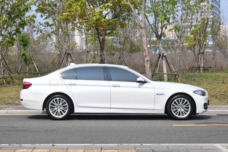 Used BMW 5 Series 2014 525Li Luxury Design Package