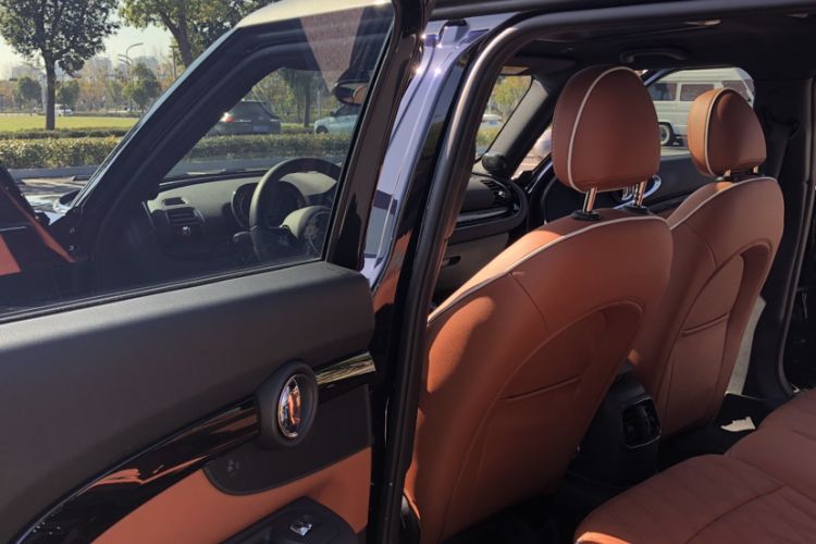 Used MINI Clubman 2023 Revised 2.0T COOPER S Connoisseur