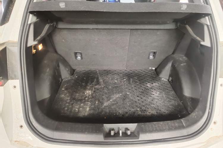 Used Chery Tiggo 5x 2022 Superhero Edition 1.5L CVT Fashion Model Trunk