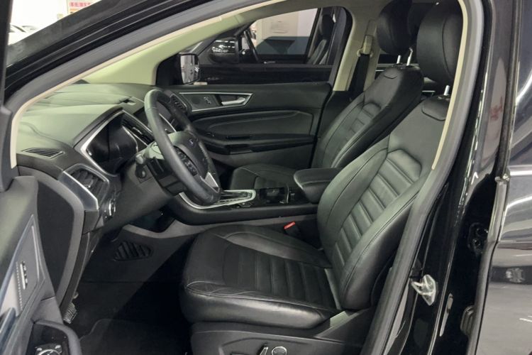 Used Ford Edge 2016 EcoBoost 245 Two-Wheel-Drive Titanium 7-Seater