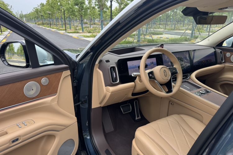 Used Hima AITO M9 2024 All-Electric Ultra Version 100 kWh 5-Seater Model