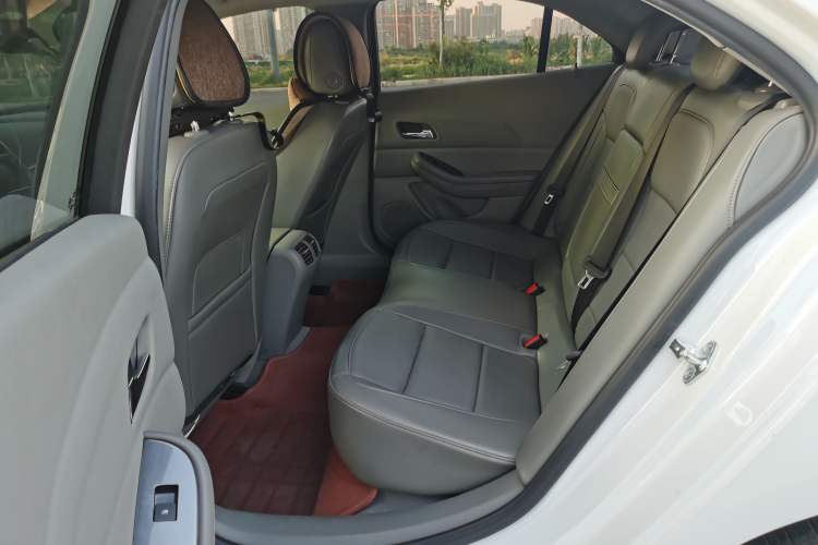 Used Chevrolet Malibu 2014 2.0L Automatic Luxury Edition
