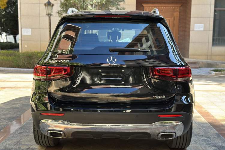 Used Mercedes-Benz GLB 2023 GLB 220 Fashion Model