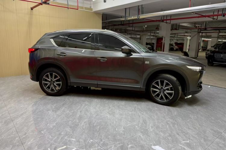 Used Mazda CX-5 2020 2.5L Automatic 4x4 Flagship Edition Exterior 2