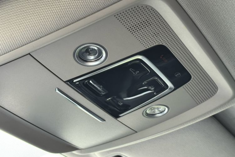 Used BYD Song Pro New Energy 2019 DM 1.5T Four-Wheel Drive Performance Edition Deluxe Model Interior 3