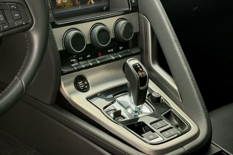 Used Jaguar F-TYPE 2016 3.0 SC Hardtop Version