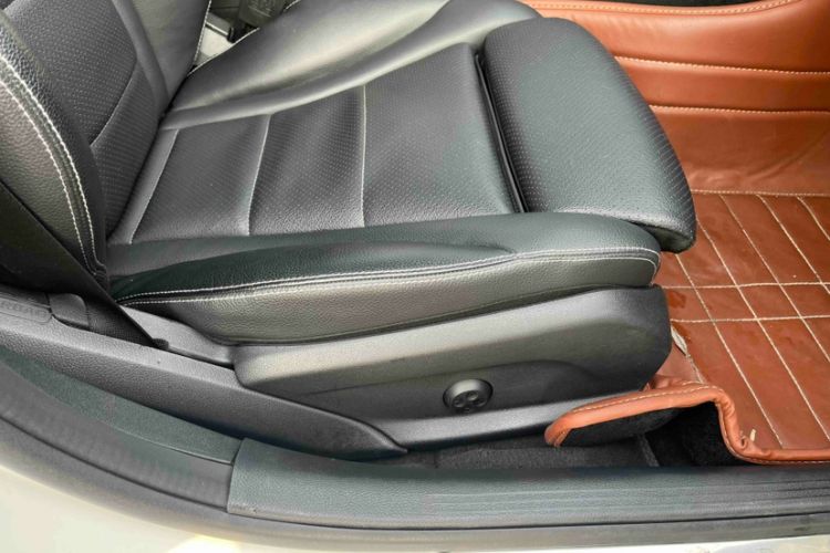 Used Mercedes-Benz C-Class 2015 C 200 L Sport Edition