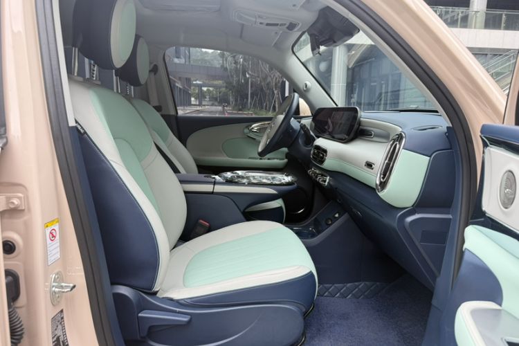 Used ORA Ballet Cat 2022 401 km Alice Edition