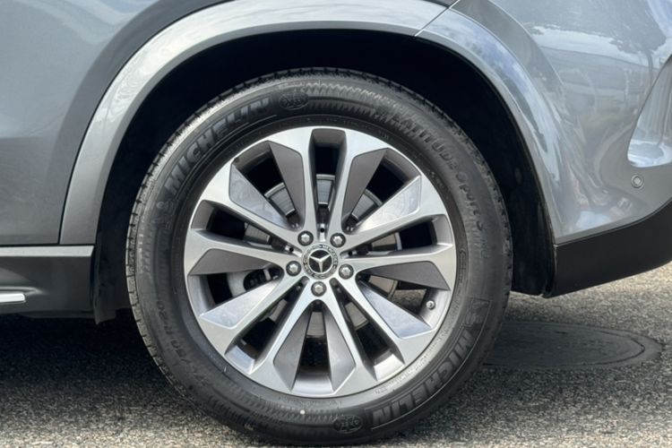 Used Mercedes-Benz GLE 2023 GLE 350 4MATIC Stylish Model
