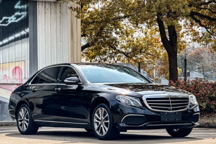 Used Mercedes-Benz E-Class 2019 E 260 L
