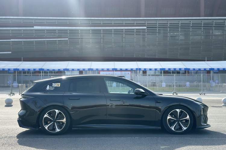 Used Nio ET5T 2024 75kWh Touring Exterior 7