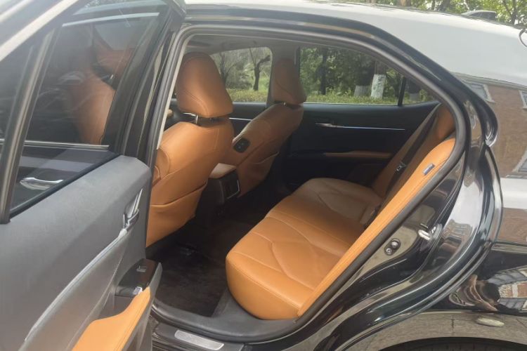 Used Toyota Camry 2021 2.5G Luxury Edition