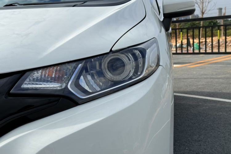 Used Honda Fit 2016 1.5L LXS CVT Comfort Sunroof Version