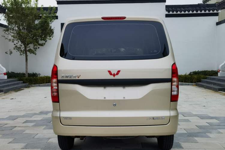 Used Wuling Hongguang V 2021 1.5L Jingqu Version LAR