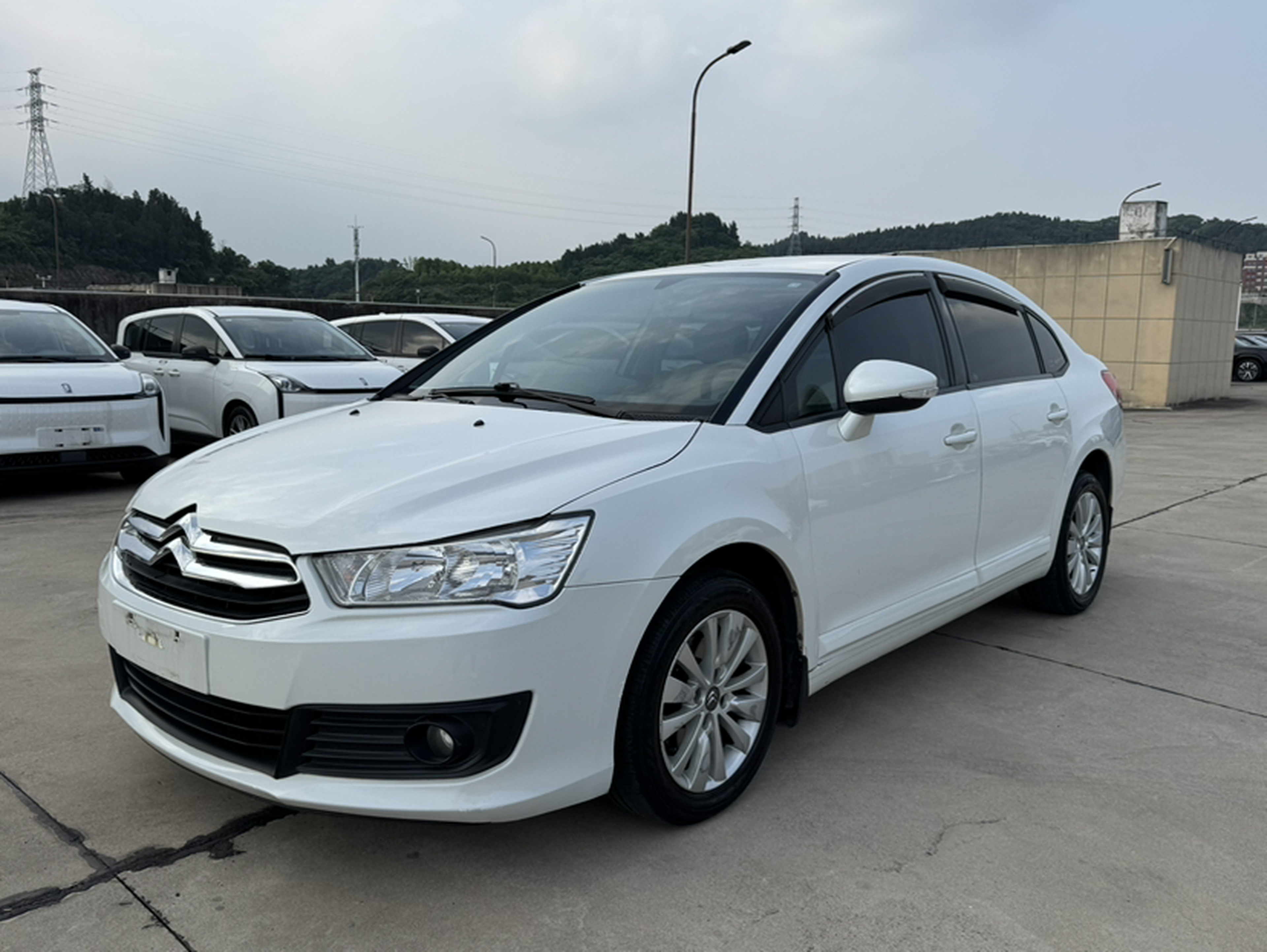 Sous le capot